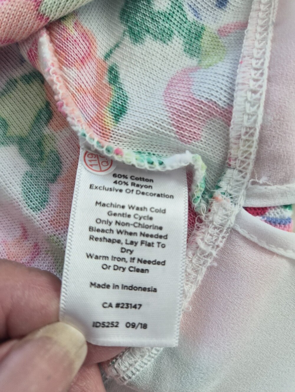 Talbots Bright Floral Lightweight Layered Knit Top Large - Picture 7 of 8